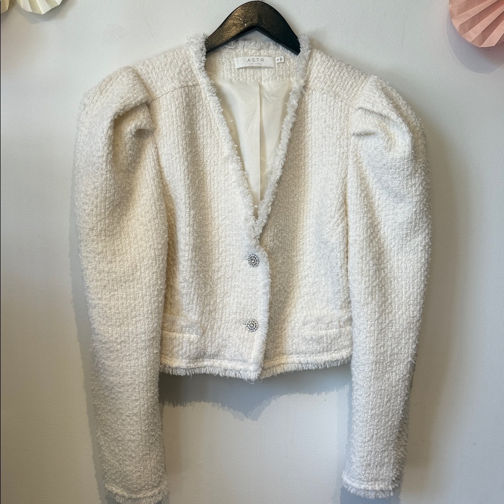 Astr the label white blazer size Xlarge